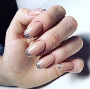 chrome tips on nails at live true london in Vauxhall