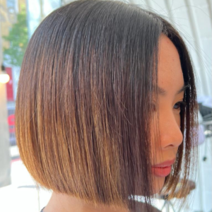 live true london, hairdressers, hairstylists, balayage, highlights, hair inspo, typing short