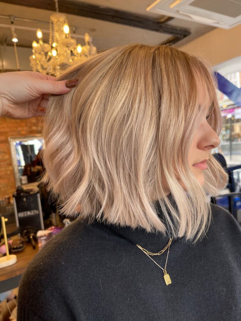 Live True London, Live True, Curly Hair Bob, The Ultimate Guide To A Curly Hair Bob, Bob