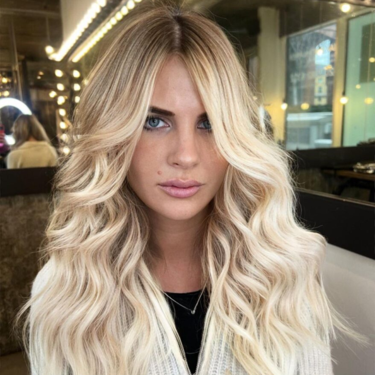 Live True London, Live True, How To Style Barbie Blonde Hair, Styling Barbie Blonde Hair, Barbie Blonde, Barbie Blonde Highlights, Barbie Blonde Balayage, Barbie Blonde Hair, Barbie Blonde