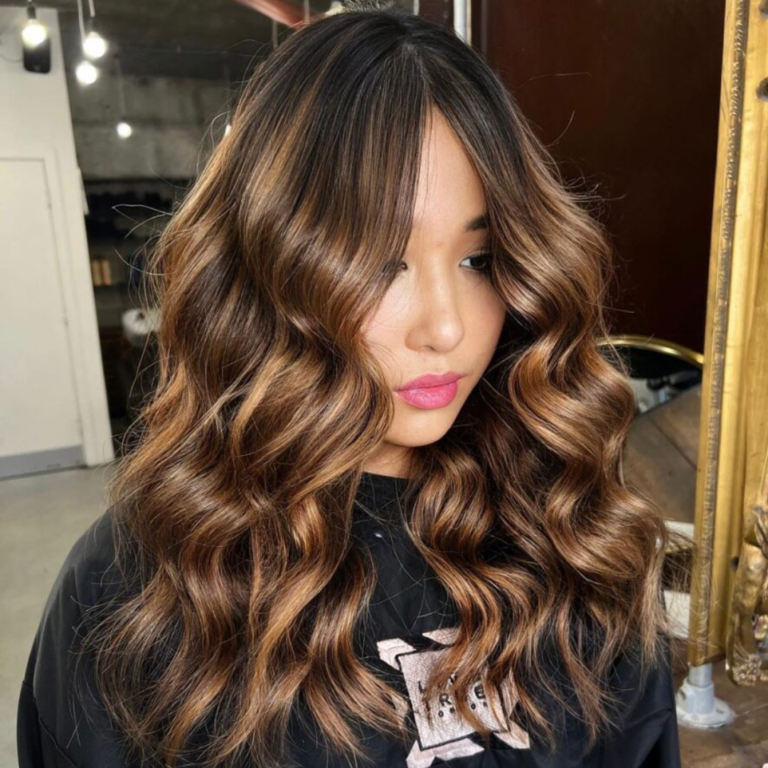 Live True London, Coca Lights, Brown French Balayage, Live True, Blowout, Blowdry, Blowdry Soho, Blowout Soho, Warm Chocolate Balayage, Chocolate Balayage, Brunette Balayage, Brown Balayage, Mocha Balayage, Espresso Balayage