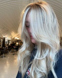 Live True London, Live True, Oyster Blonde, Blonde Highlights, Platinum Blonde, Blonde Balayage