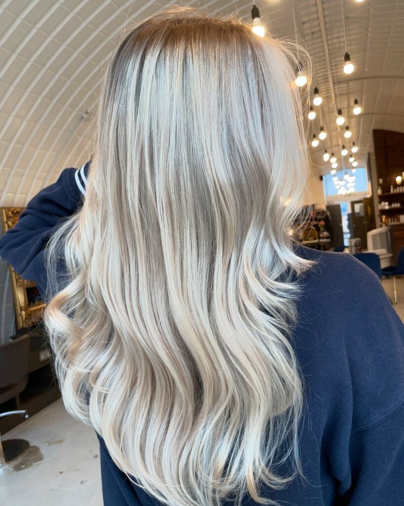 Live True London, Live True, Oyster Blonde, Blonde Highlights, Platinum Blonde, Blonde Balayage