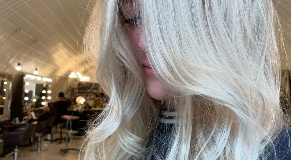 Live True London, Live True, Oyster Blonde, Blonde Highlights, Platinum Blonde, Blonde Balayage